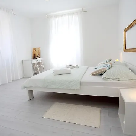Apartment Contarini *