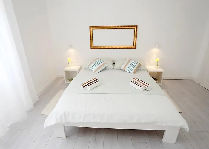 Contarini דירה *